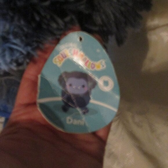 DANI Bigfoot / Yeti / Sasquatch Squishmallows New Release Navy Blue Toy❗️Tag❗️ - Picture 3 of 3